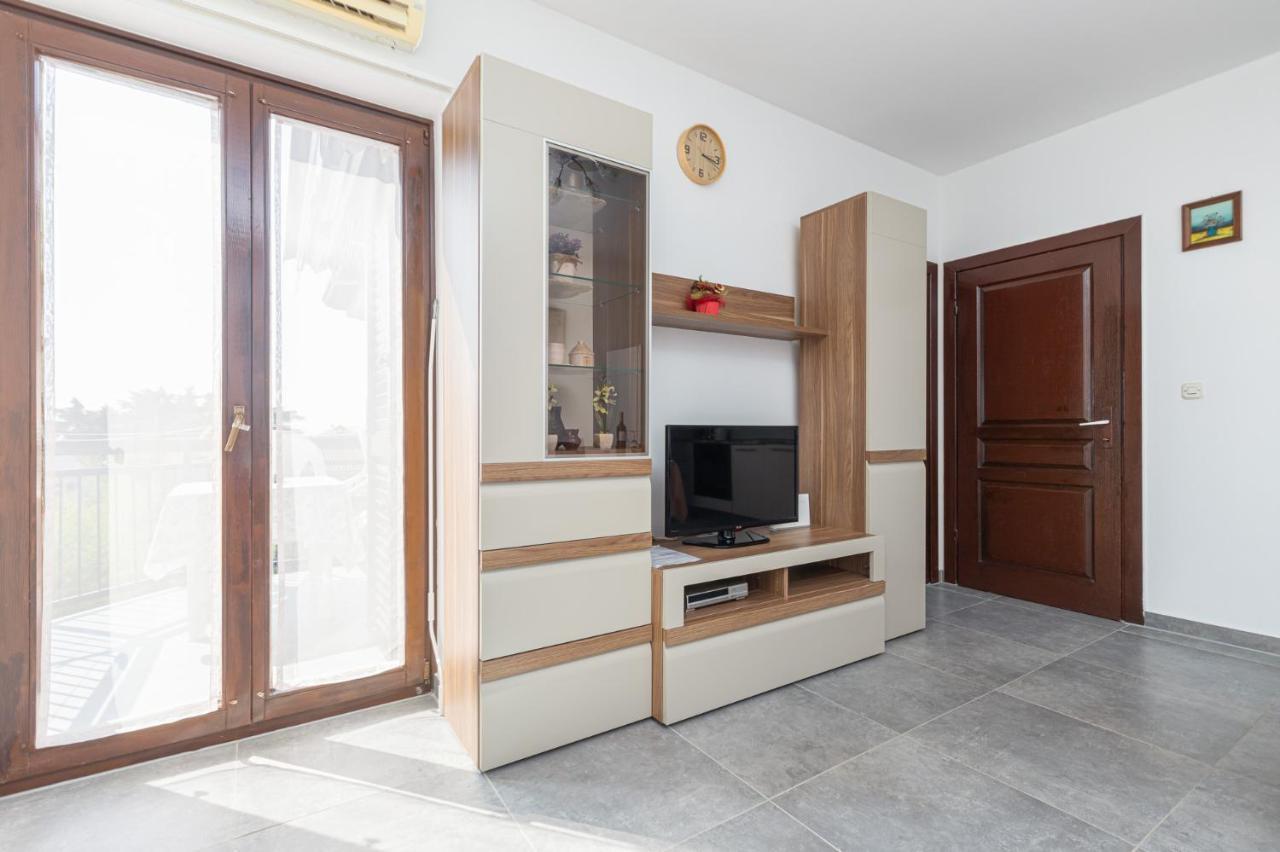 Medak Appartement Poreč Buitenkant foto
