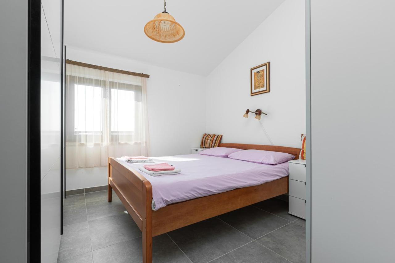 Medak Appartement Poreč Buitenkant foto